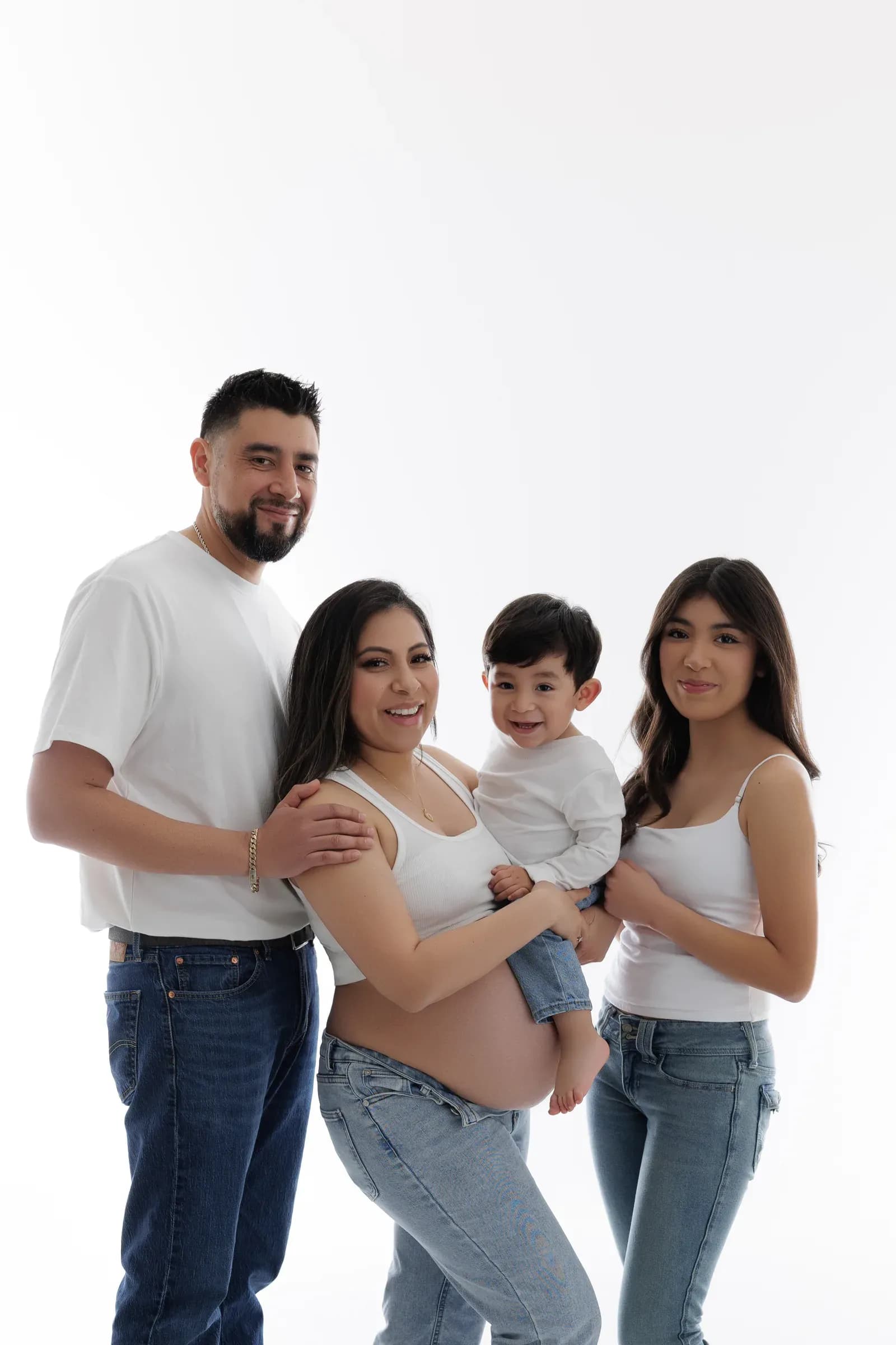 Maternity session at Natalie Vell Studio — photo 3