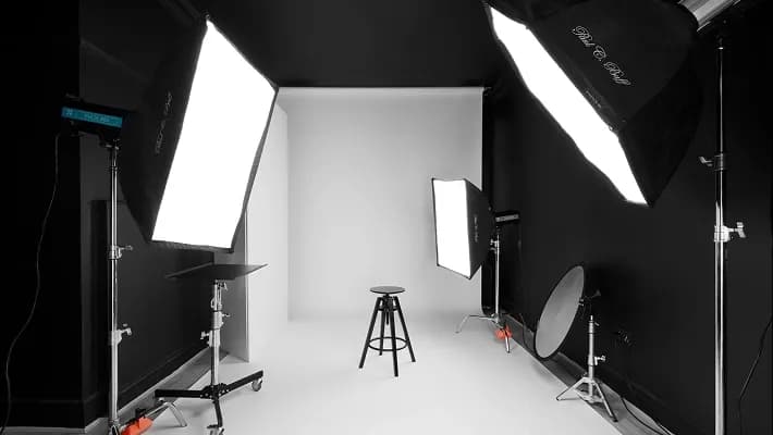 Natalie Vell Studio — Roseville location